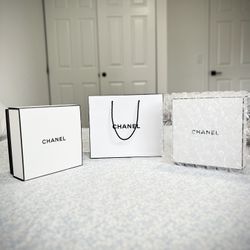 Chanel Boxes 