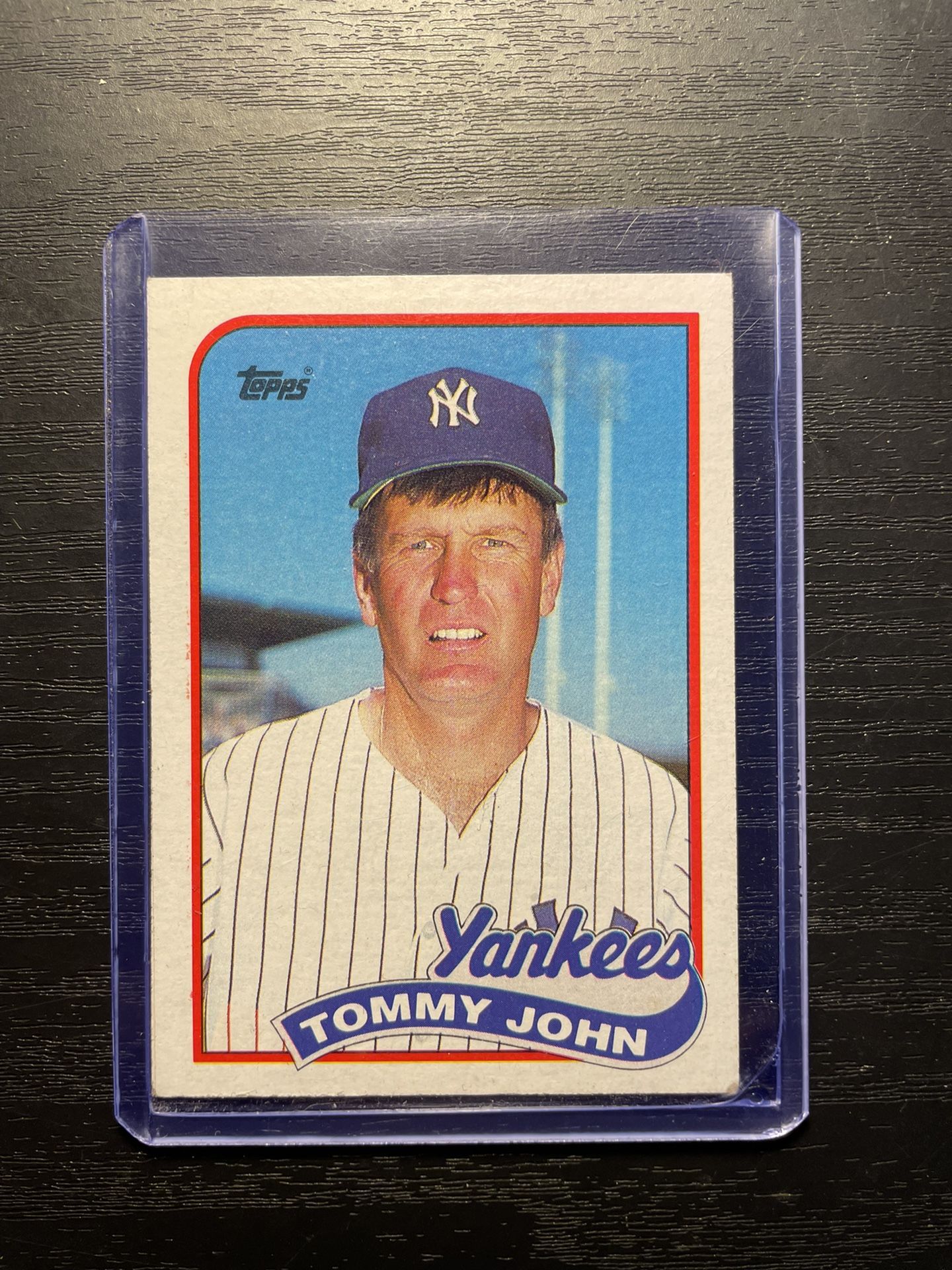 1989 Topps Tommy John Baseball Card #359