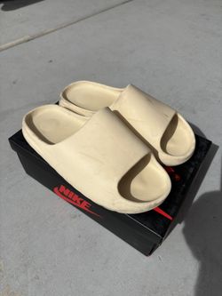 Beige Slides Size 9.5-10 Men’s