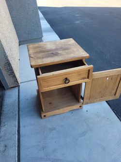 Night stand