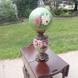 Gone With The Wind Globe Lamp