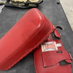 Thaismai Leather Thai Pads (MADE IN THAILAND)