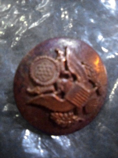 WW2 Helmet Badge