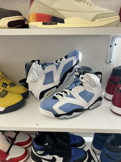 Jordan 6 UNC white