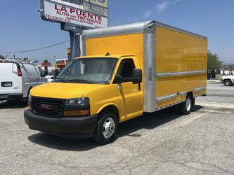 2021 GMC Savana Cutaway