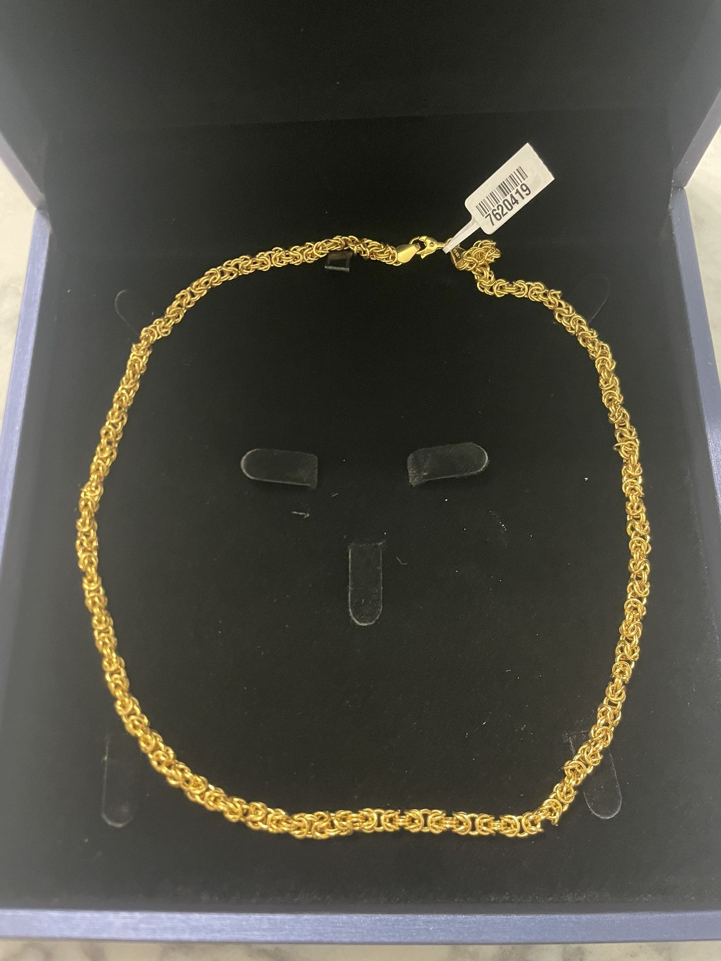 22k Yellow Gold Brzantine Chain Necklace 13.71g
