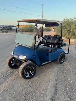 EZGO TXT 48v custom lithium golf cart
