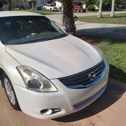 Nissan Altima s 2012, blanco