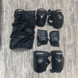 Wrist , Knee And Elbow Pads