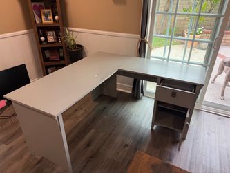 Office Desk