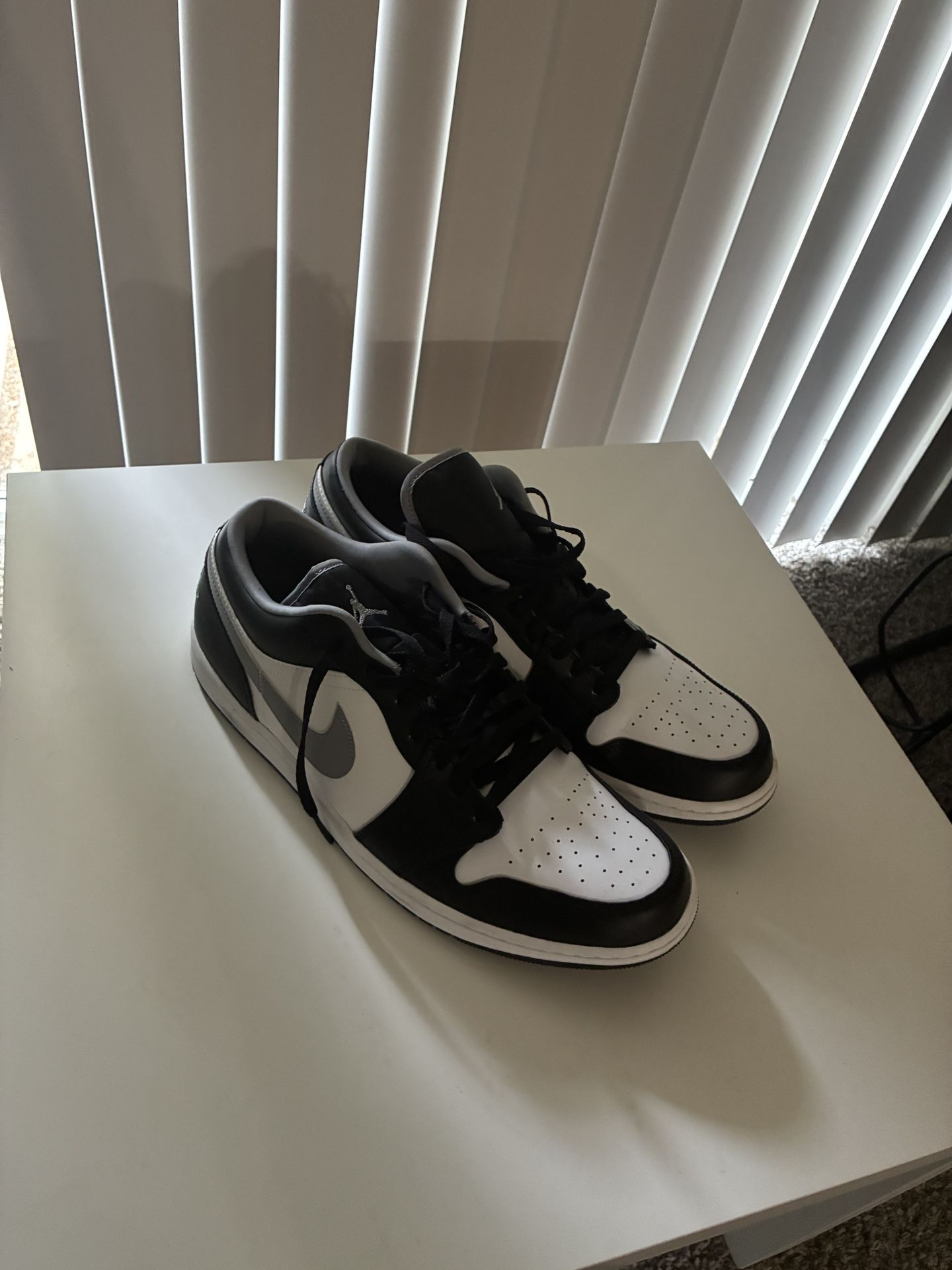 Jordan 1 Low Black White And Grey