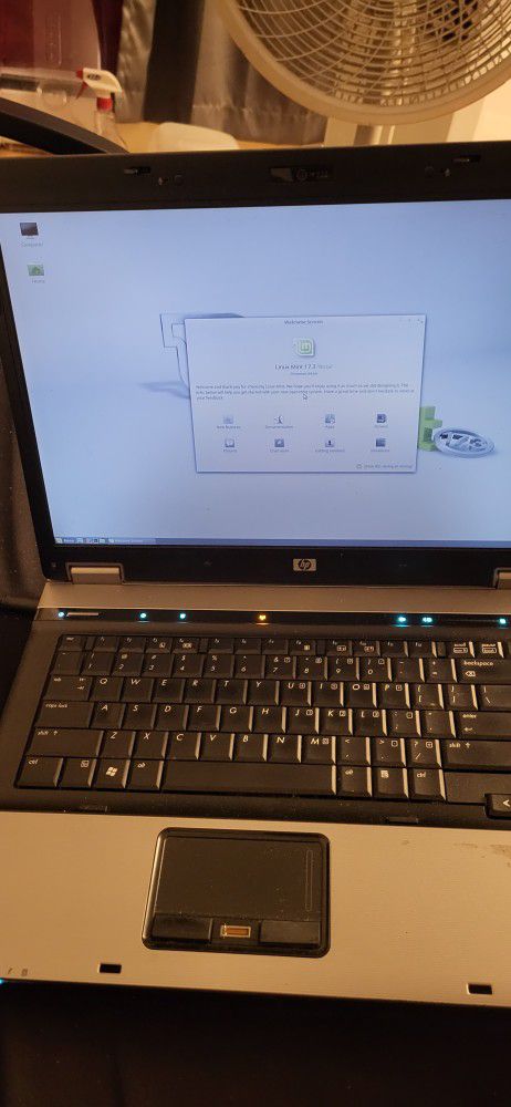 HP compact 6735D 15.4" laptop AMD Turion 2.1ghz 4gb 250gb HDD LINUX