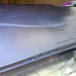 20 GALLON FISH TANK WITH LIGHTED HOOD & 10  GALLON REPTILE TANK WITH SCREEN !only $60 Each !!