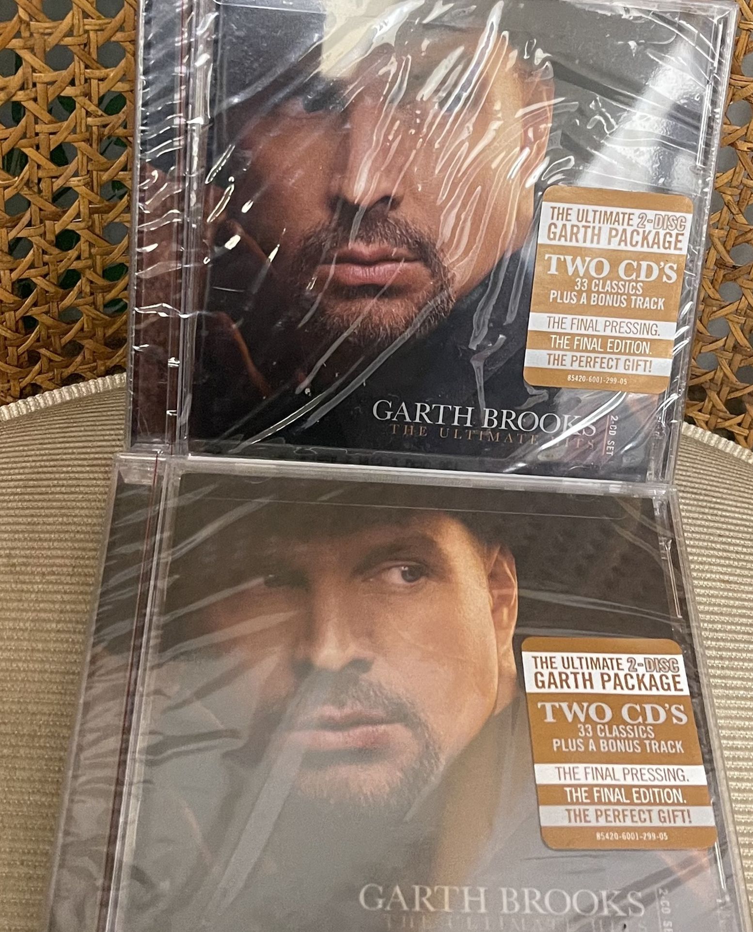 Both Brandnew Garth Brooks The ULTIMATEL Package