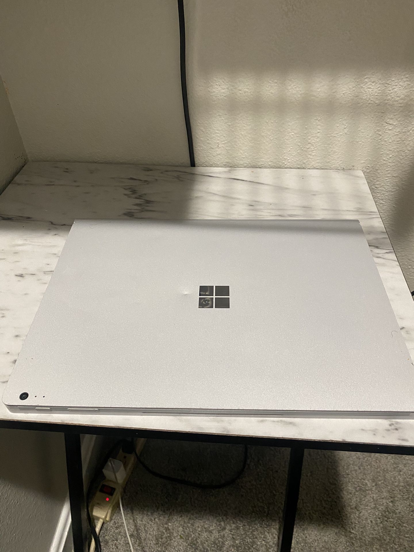 Microsoft Surface Book 2