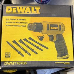 DEWALT DWMT70785 Pnuematic Air Chisel Hammer