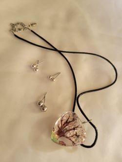 Glass Heart Pendant Necklace