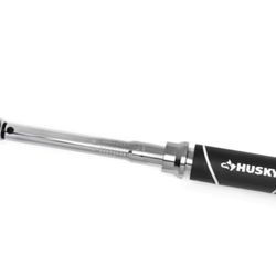 Husky 40 in./lbs. to 200 in./lbs. 1/4 in. Drive Torque Wrench
