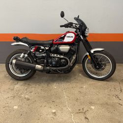 2017 Yamaha SCR-950