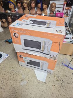 Beautiful 1.1 Cu ft 1000 Watt, Sensor Microwave Oven, White Icing by Drew  Barrymore, New 