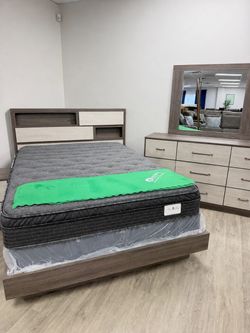 Brand New Queen Size 4 Piece Bedroom Set