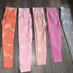 Leggings 15$ Each 