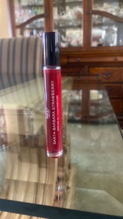 Nest strawberry letter perfume oil