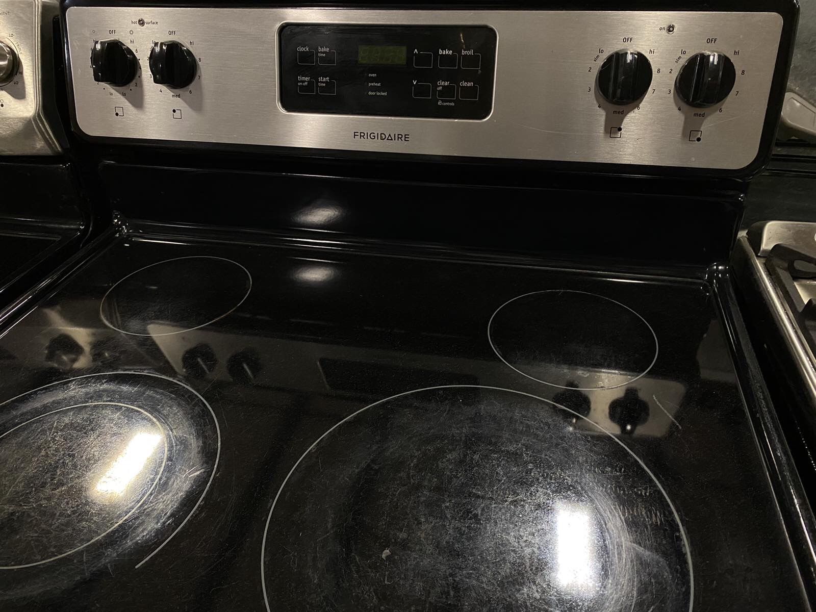 40” Frigidaire Electric Range for Sale in Vancouver, WA - OfferUp