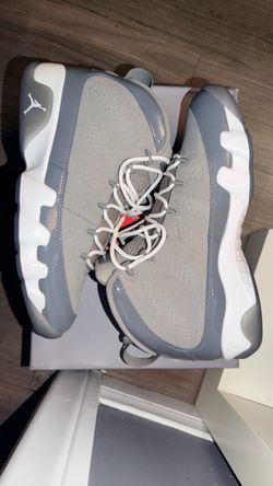 Air Jordan 9 Retro Cool Grey Sneakers