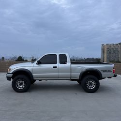 Toyota Tacoma TRD off-road 4x4 sr5