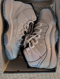 Air Jordan 11