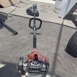 Homelite 26cc 2-cycle gas string trimmer /wiro
