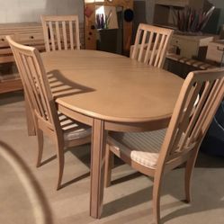 Dining Table And Chairs 