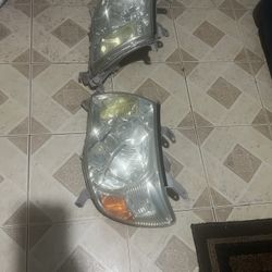 Toyota Tacoma Headlights 