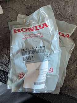 Motor mount nut flange