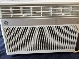 GE 14,000 BTU SMART WINDOW AC