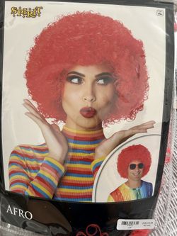 red wig