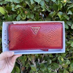 Red Wallet Cartera By Guess 