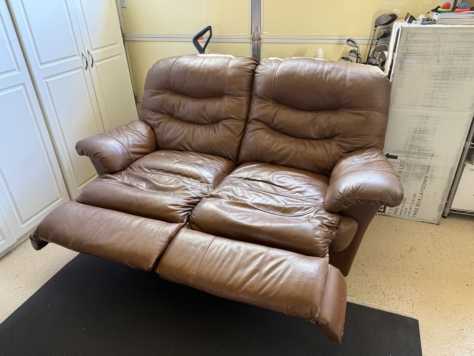 Reclining Love Seat
