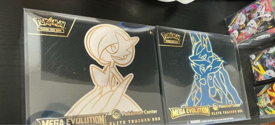 Mega evolution Pokemon center etb