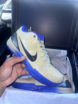 Kobe 4 Barcelona size 10