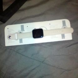 Brand New Apple Smart Watch 