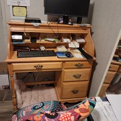 VINTAGE ROLL TOP DESK