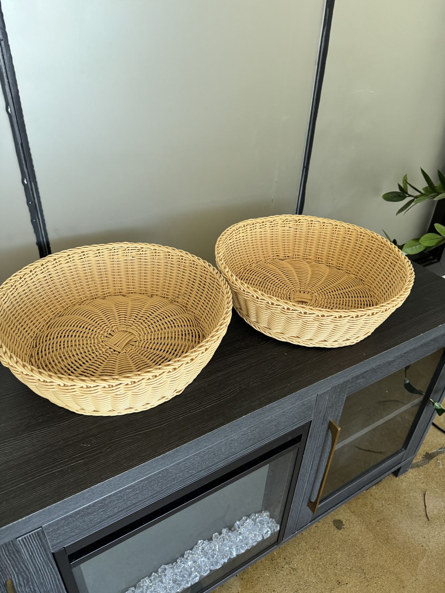 Wicker Baskets Containers Bowls
