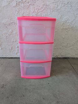 Storage containers