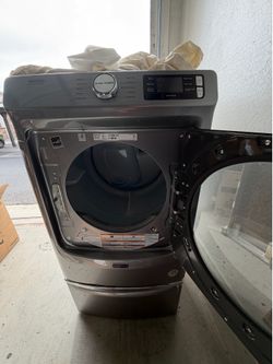 Maytag Electric Dyer