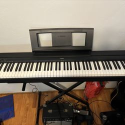 Yamaha Electronic Weighted keyboard w/ stand and pedal