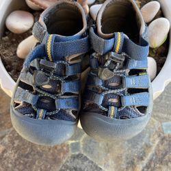 Keen Toddler Boy Shoes Size 10
