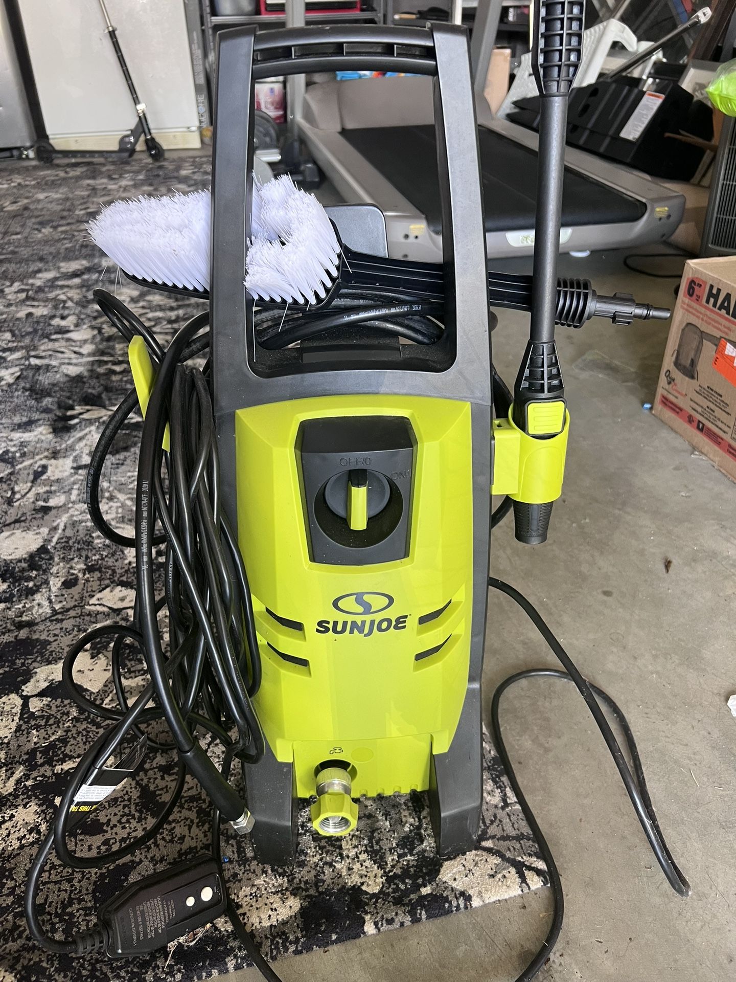 SUNJOE PRESSURE WASHER 