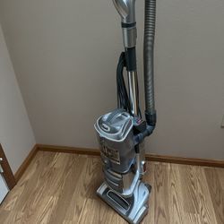 Vacuum 